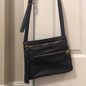 Hobo crossbody purse
